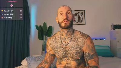 Lucasexclusive1 live cam on Cam4
