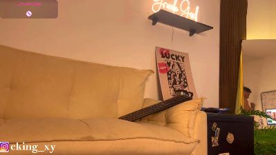 Lucasfit24 live cam on Cam4