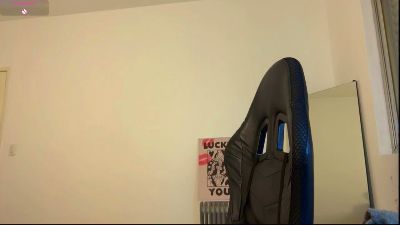 Lucasfit24 live cam on Cam4