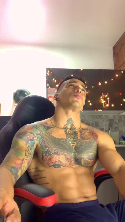 adult webcam sex Lucasflexthis 1