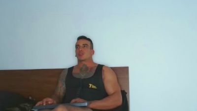 Lucasflexthis_1 live cam on Cam4