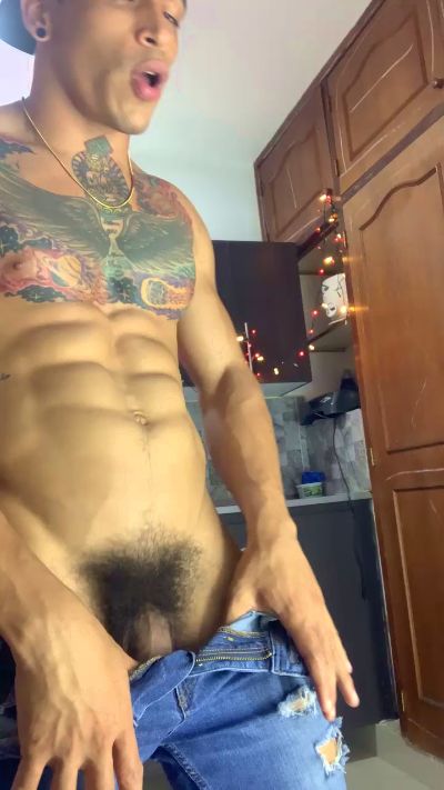 voyeur cam Lucasflexthis 1