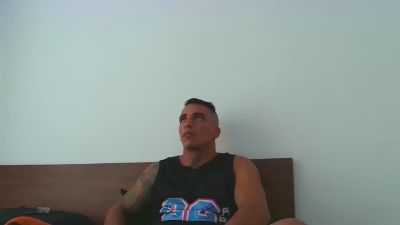 Lucasflexthis_1 live cam on Cam4