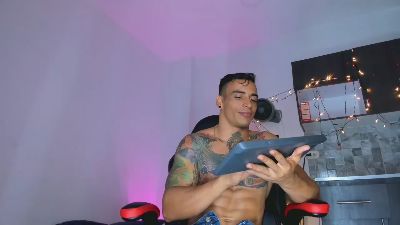 hot webcam Lucasflexthis 1