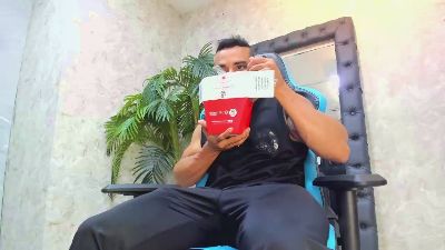 Lucasflexthis_1 live cam on Cam4
