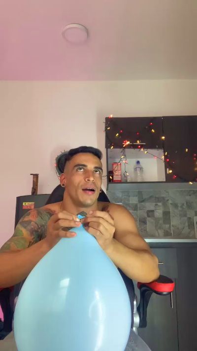 free sex cam chat Lucasflexthis 1