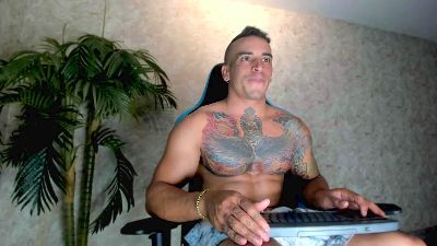 Lucasflexthis_1 live cam on Cam4