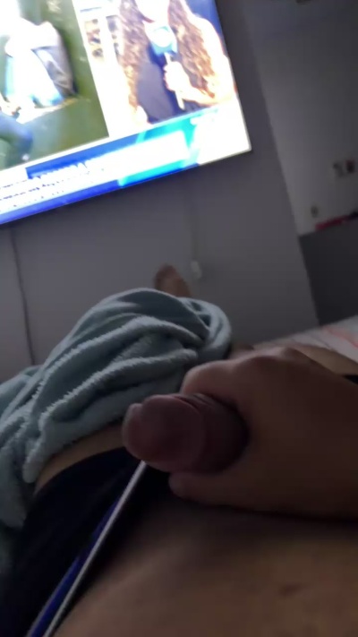 Lucasminas22 live cam on Cam4
