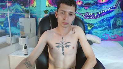LucassSmithh live cam on Cam4