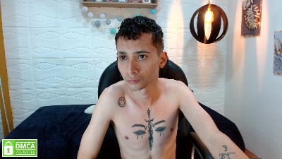 LucassSmithh live cam on Cam4