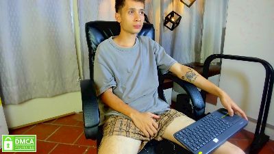 LucassSmithh live cam on Cam4