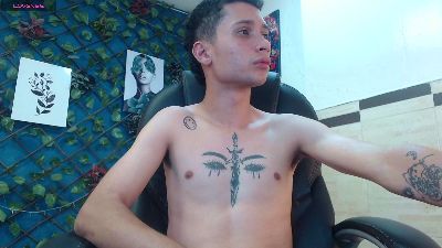 LucassSmithh live cam on Cam4