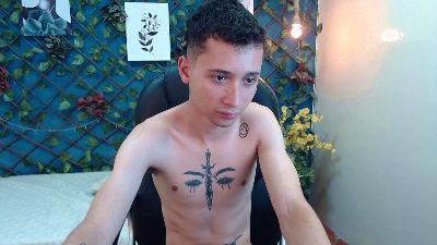 LucassSmithh live cam on Cam4