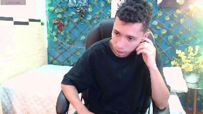 LucassSmithh live cam on Cam4
