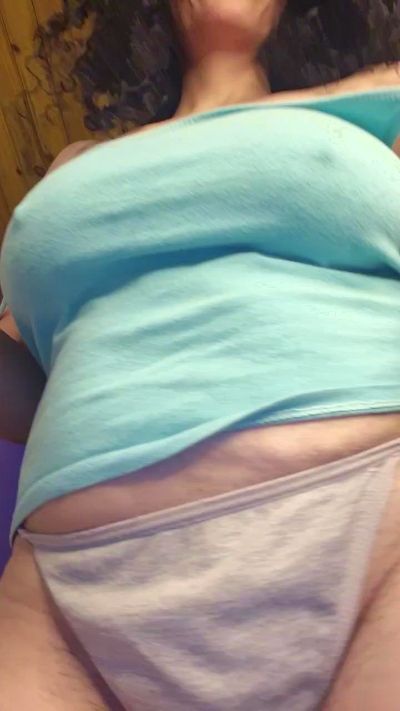Lucci_Lovee live cam on Cam4