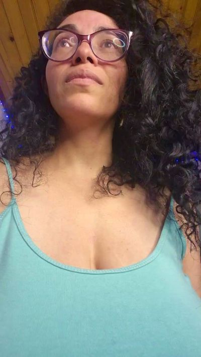 Lucci_Lovee live cam on Cam4