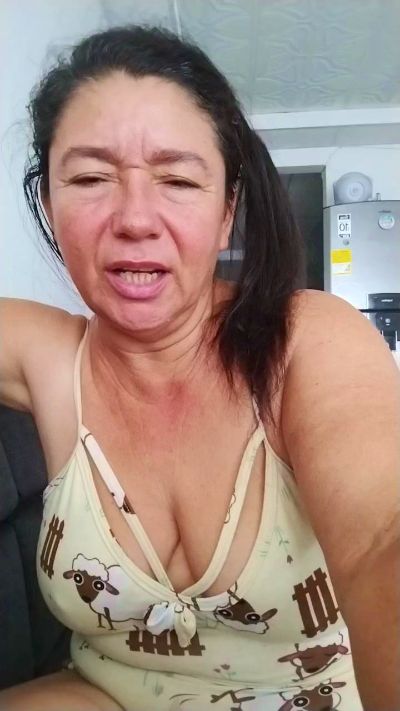 Lucerito_San live cam on Cam4