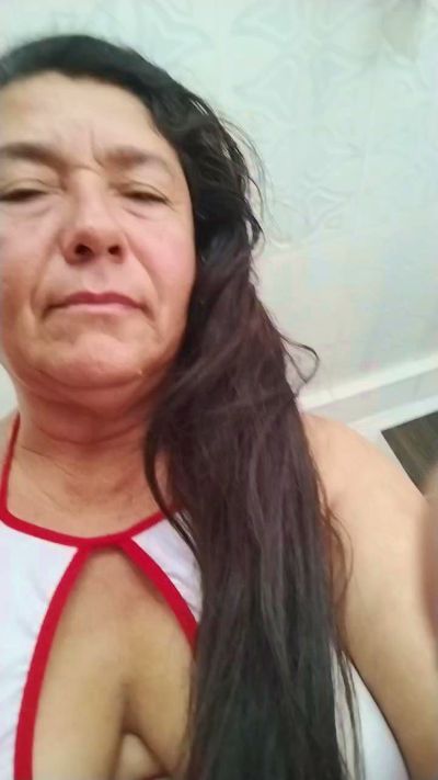 Lucerito_San live cam on Cam4