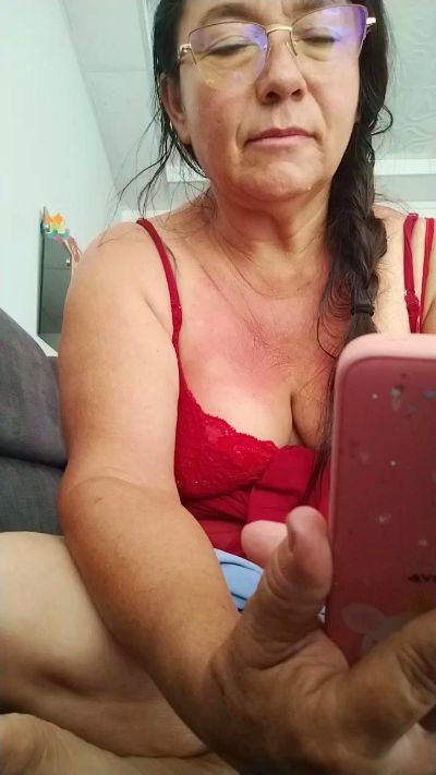 Lucerito_San live cam on Cam4