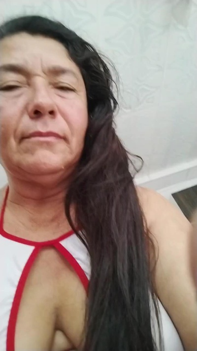Lucerito_San live cam on Cam4