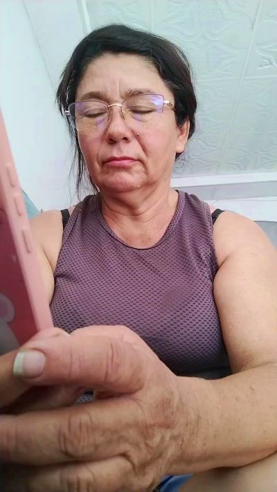 Lucerito_San live cam on Cam4