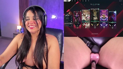 LuciaReid live cam on Cam4
