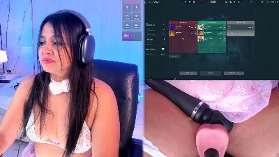 LuciaReid live cam on Cam4