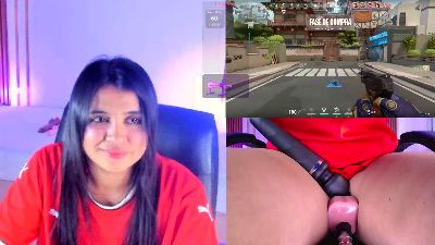 LuciaReid live cam on Cam4