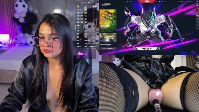 LuciaReid live cam on Cam4