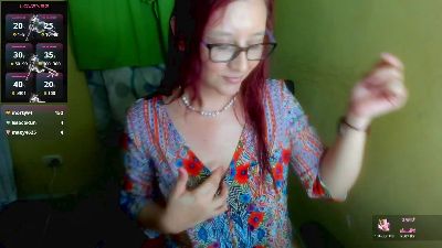 Lucia_Milf live cam on Cam4