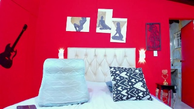 Lucia_Sex_ live cam on Cam4