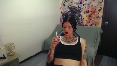 Lucia_evans21 live cam on Cam4