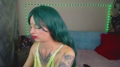 Lucia_evans21 live cam on Cam4