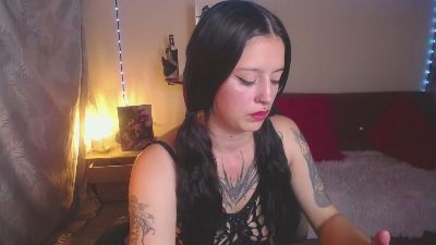 Lucia_evans21 live cam on Cam4