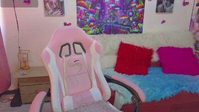 Lucia_evans21 live cam on Cam4
