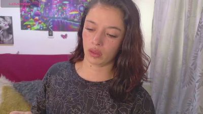 Lucia_evans21 live cam on Cam4