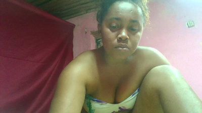 Luciana01 live cam on Cam4