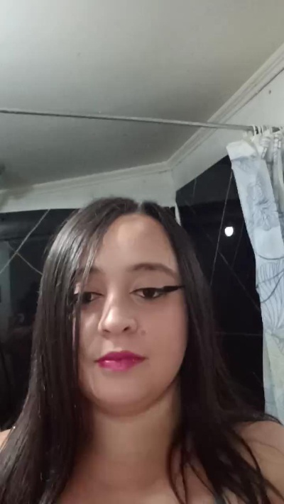 LucianaD live cam on Cam4