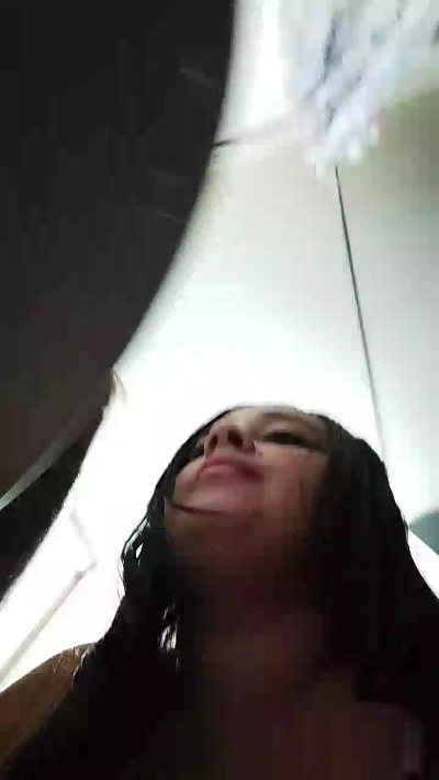LucianaD live cam on Cam4