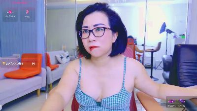 LucianaME live cam on Cam4