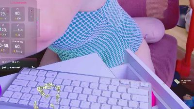 LucianaME live cam on Cam4