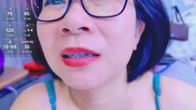 LucianaME live cam on Cam4