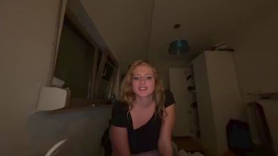 Lucianamolll live cam on Cam4