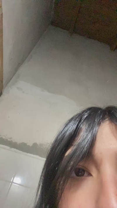 Lucianay live cam on Cam4