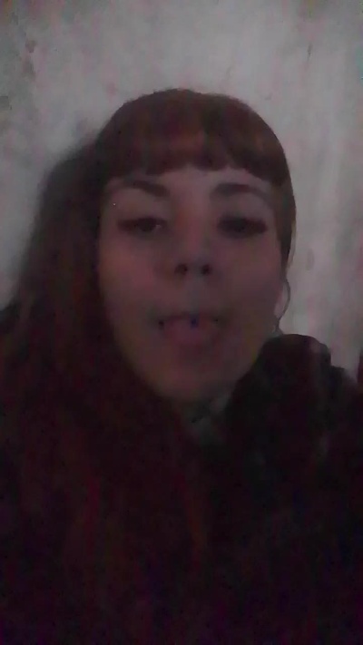 Lucianay live cam on Cam4