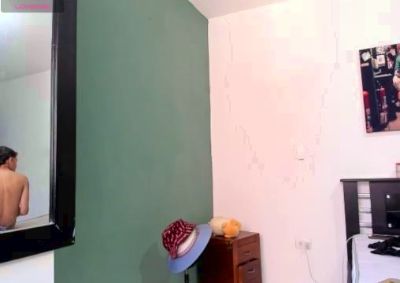 Lucianbonet live cam on Cam4