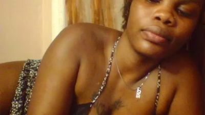 Luciaresa live cam on Cam4