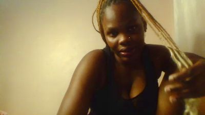 Luciaresa live cam on Cam4