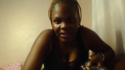 Luciaresa live cam on Cam4