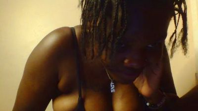 Luciaresa live cam on Cam4